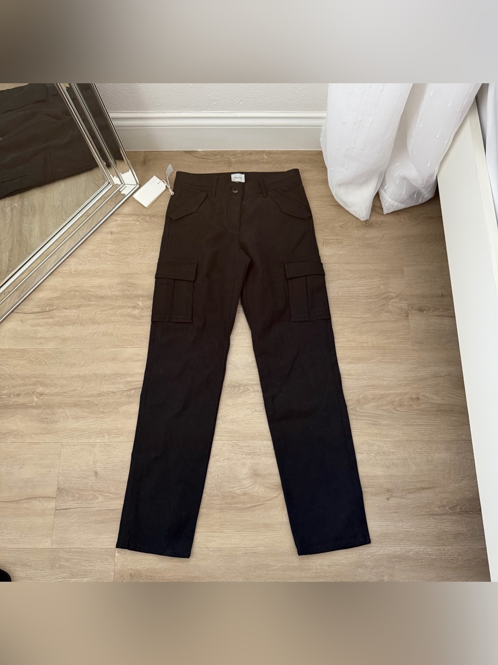 Aritzia Wilfred Glacier Black Cargo Pants